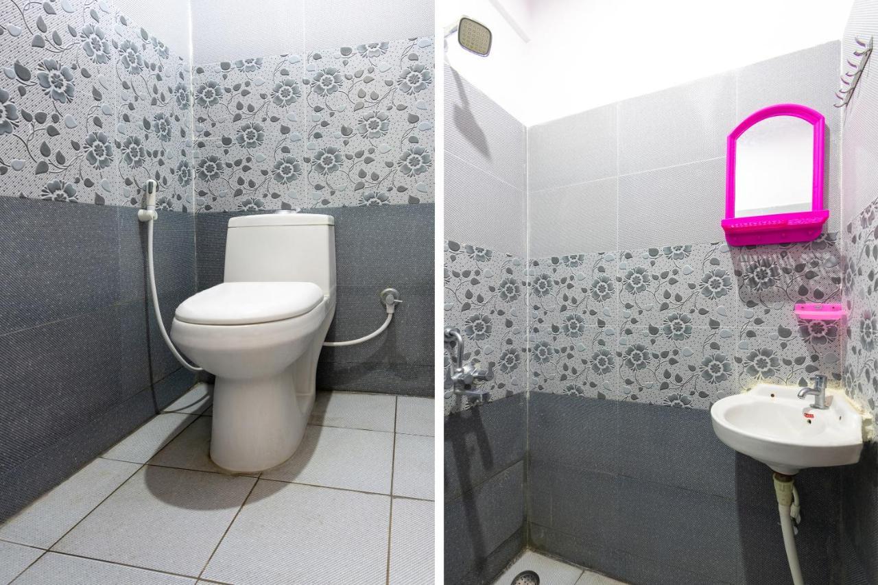 Spot On 45103 Galaxy Grand Hotell Narasimharaja Puram Eksteriør bilde